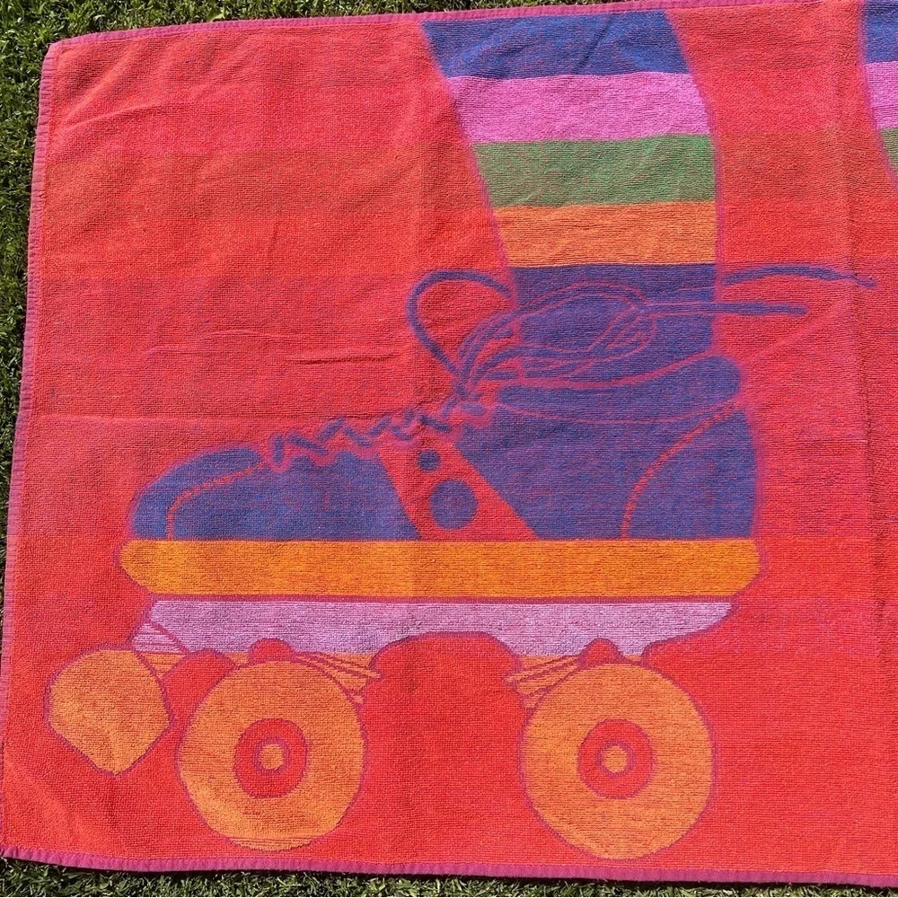 VTG Terry Treasure Roller Skate Roller Derby Beach Towel 60s 70s Cotton 26x50